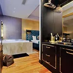 Duomo Luxury Design Apartment