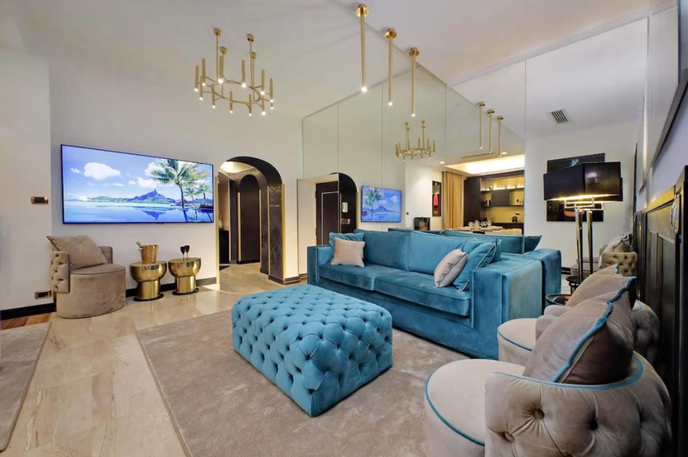 Duomo Luxury Design * Milan